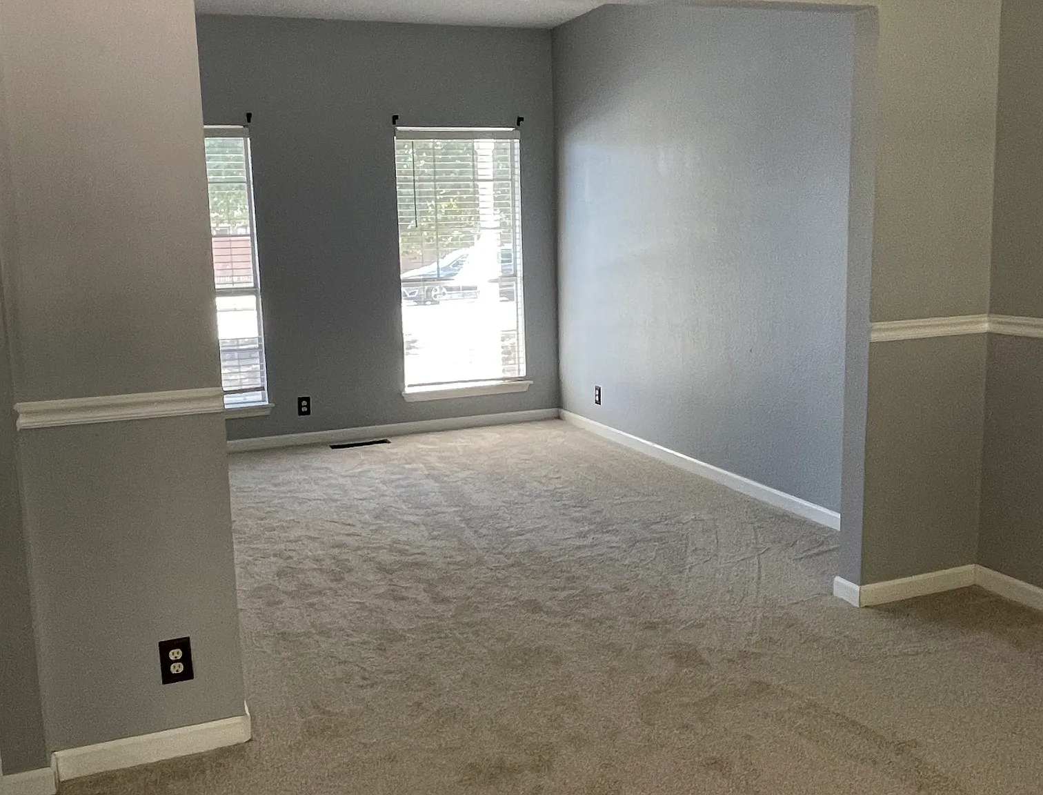 4 bed, 2.5 bath, 2597 sqft, $2,299 — Photo 2