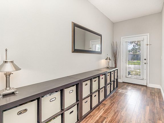 4th image of 1520 Talamore Ln
