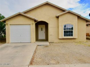 9954 Rosa M Richardson Ave, Socorro, TX 79927