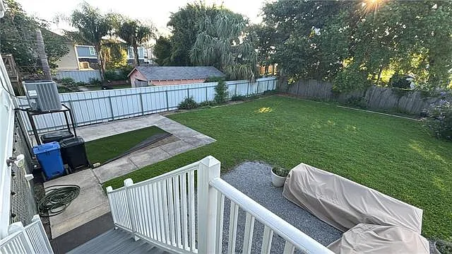 6079 Saint Anthony Ave — Photo 23
