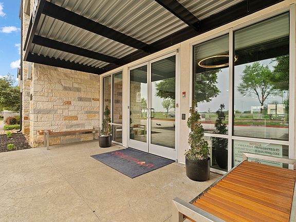 5th image of 20400 Marketplace Ave #5229702