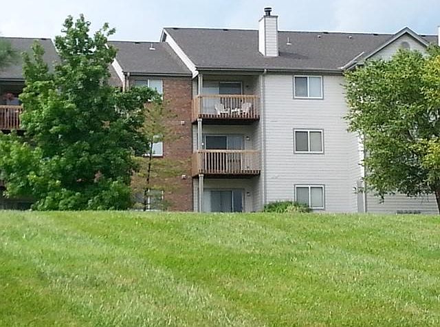 1st image of 8892 Eagleview Dr APT 3