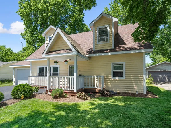 406 W School St, Plano, IL 60545