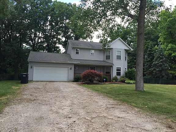 2nd image of 11776 N Main St