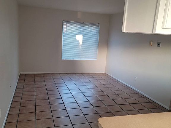 4th image of 926 N Belvedere Ave APT 1