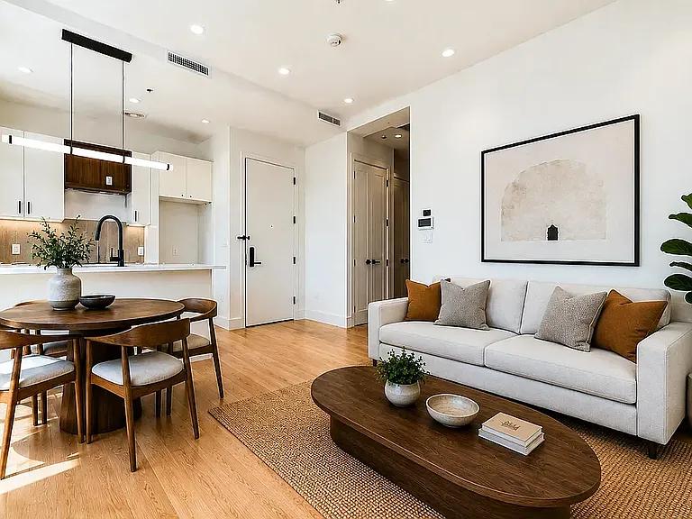 418 Lorimer St #3B — Photo 3