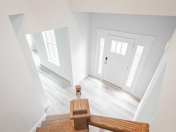 2nd image of 107 Doya Ct