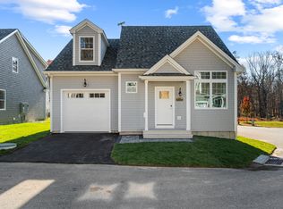 26 Ivy Hill Road #26, Waterford, CT 06385