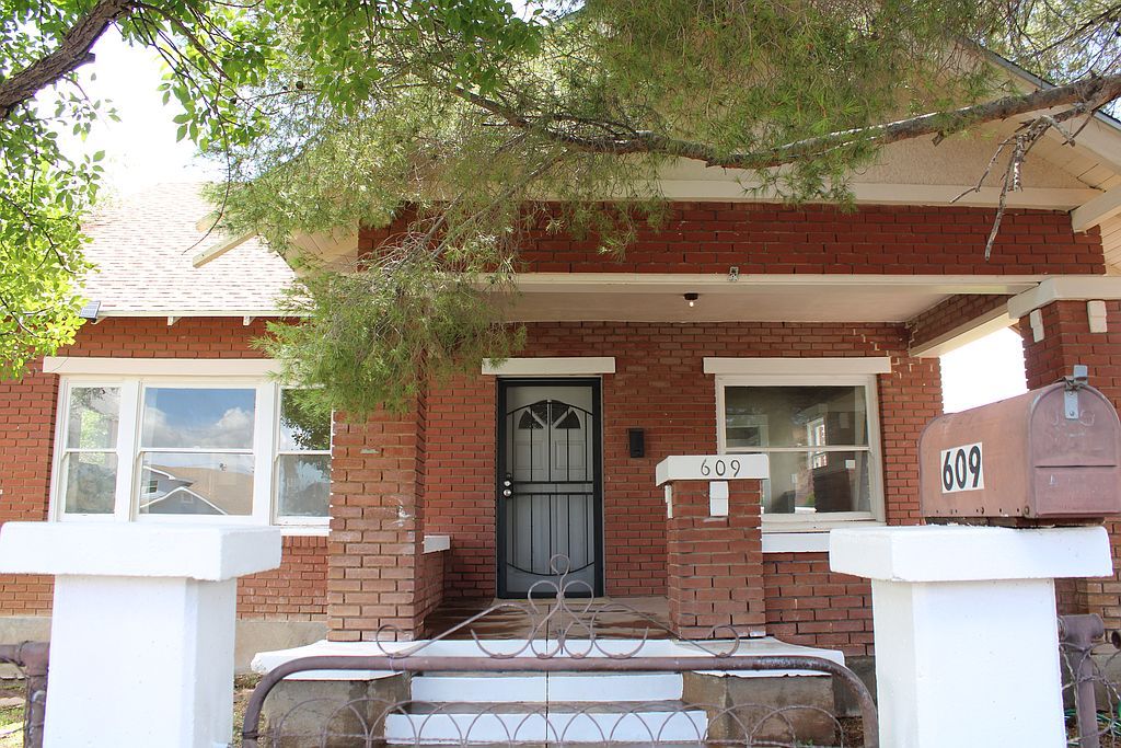 609 Bisbee Rd - Property Image