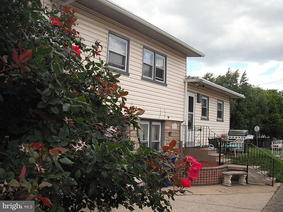 5th image of 1032 Bingham St