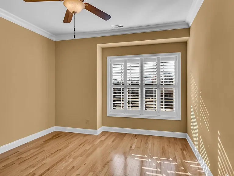 107 Grove Park Ln — Photo 14