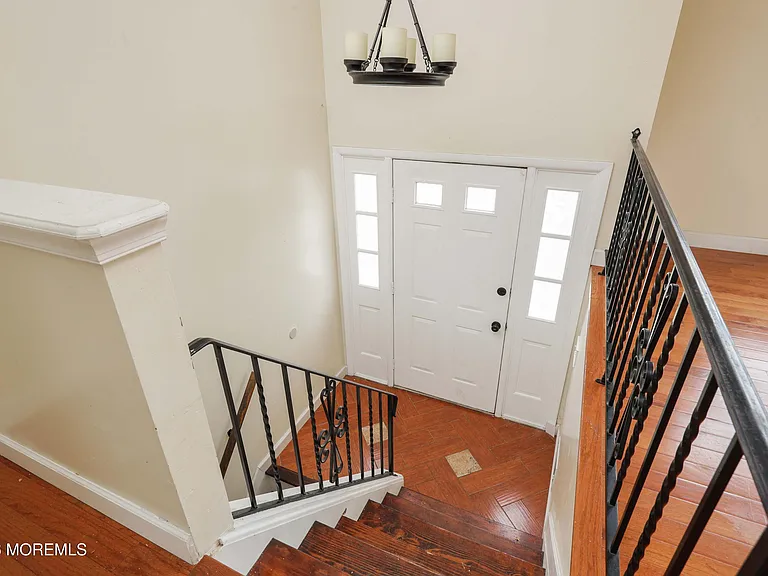 17 Wisteria Pl — Photo 9