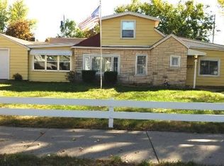 1916 Winnebago St, La Crosse, WI 54601
