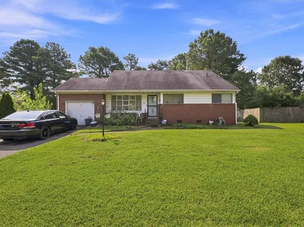 449 Beacon Hill Cir, Norfolk, VA 23502