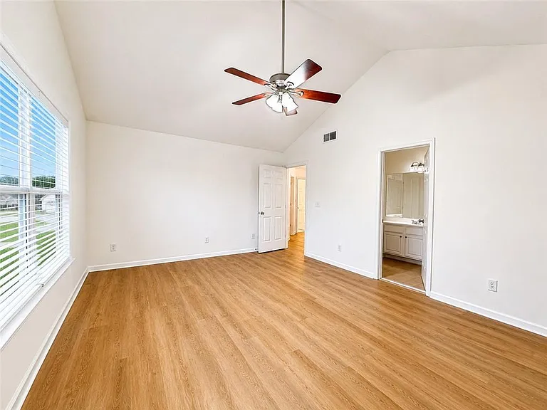 8835 Grappe Trce — Photo 19