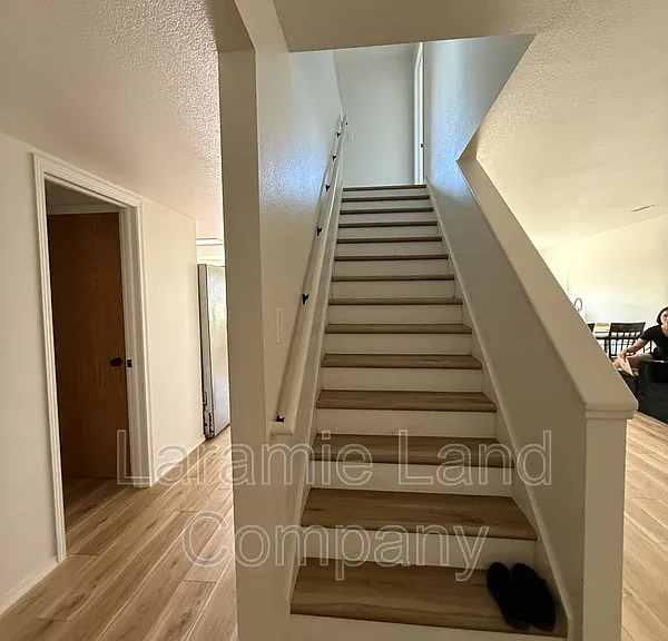 1736 Sanders Dr — Photo 5