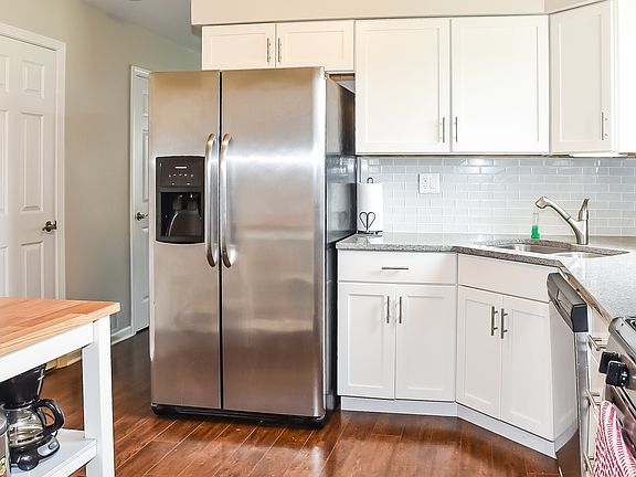 2nd image of 17405 W Chestnut Ln #17405