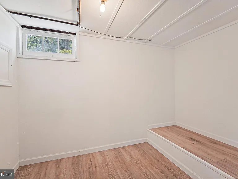 204 Glenmore Ave — Photo 21