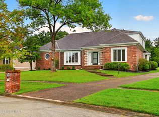 913 Brierly Hill Ct, Louisville, KY 40299