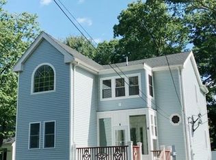 6 Sylvan Rd, Holbrook, MA 02343