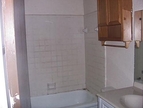 3rd image of 1526 Hillside Dr