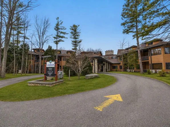 4920 N Landmark Cir #2208, Egg Harbor, WI 54209