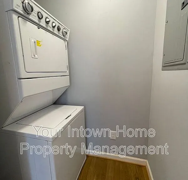 445 Gift Ave SE — Photo 16