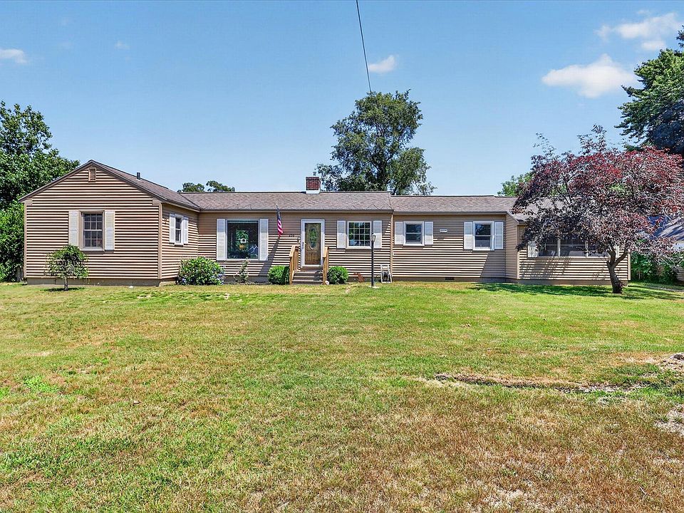 1st image of 236 McConnell Ave