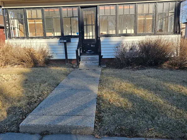 1110 N Champaign St, Champaign, IL 61820