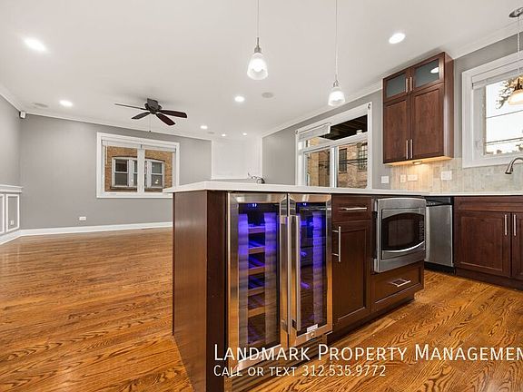 5th image of 4208 N Albany Ave APT 1R