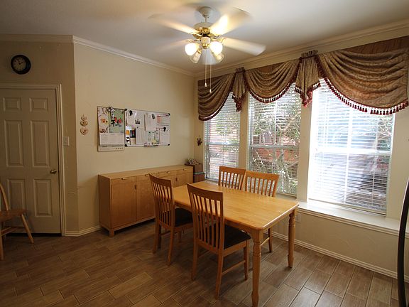 4th image of 6301 Trailwood Dr