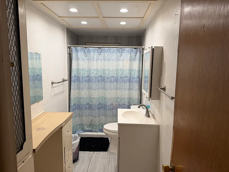 5448 Edmonton Ave #1 — Photo 9
