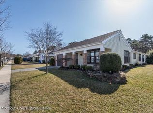 32 Flintshire Ter, Manchester, NJ 08759