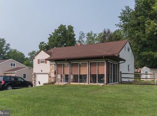536 Constitutional Dr, Warminster, PA
