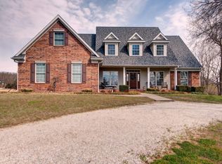 1418 Highway Nn, Bolivar, MO 65613