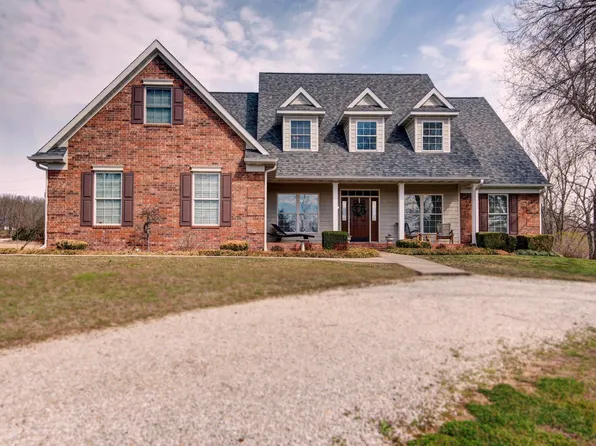 1418 Highway Nn, Bolivar, MO 65613