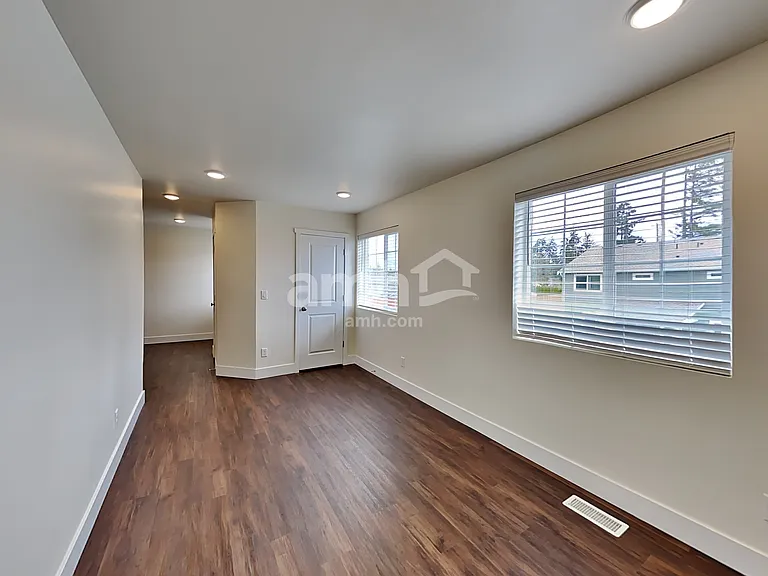17609 26th Avenue Ct E — Photo 9