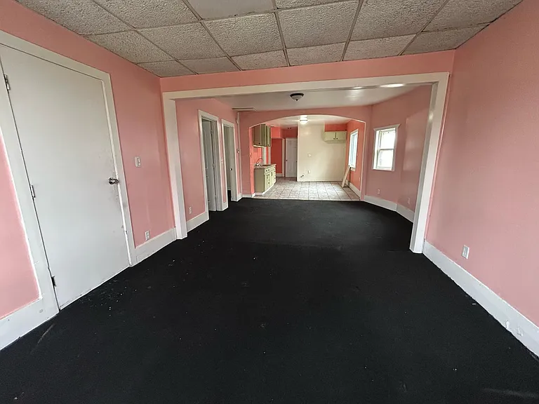 19 Archer Ave #2 — Photo 11