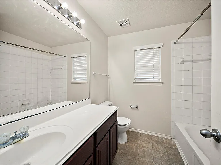 1431 Orchid Dr — Photo 22