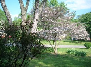 8151 Newman Dr, Mechanicsville, VA 23116