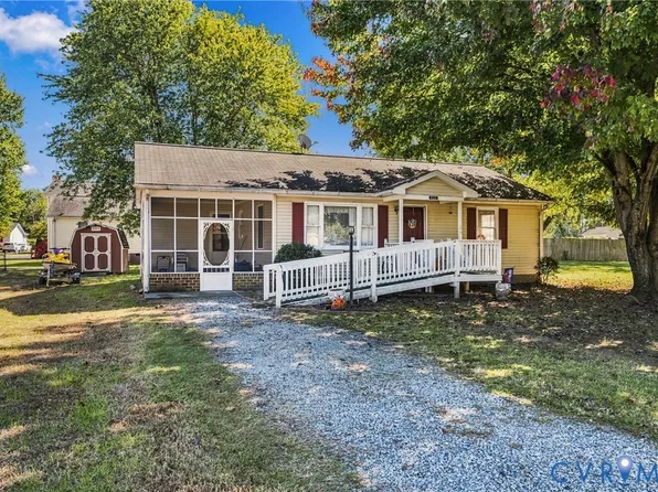 1134 Tanyard Dr, Tappahannock, VA 22560