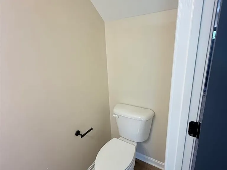 1202 Woodland Dr — Photo 9