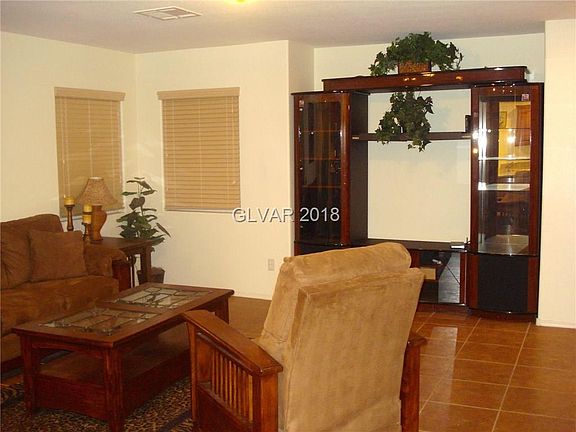 3rd image of 1919 Sunset Village Cir #0