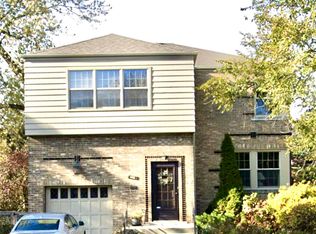 416 Kent Rd, Riverside, IL 60546