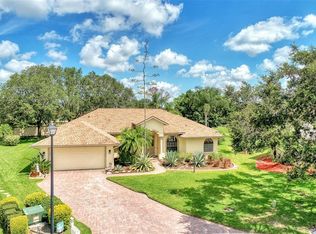 2206 Vintage St, Sarasota, FL 34240