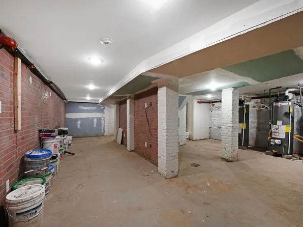 208 15th Street image 23 of 46