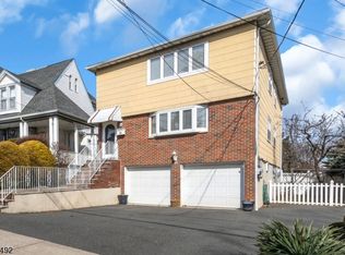 24 Rossmore Pl, Belleville, NJ 07109