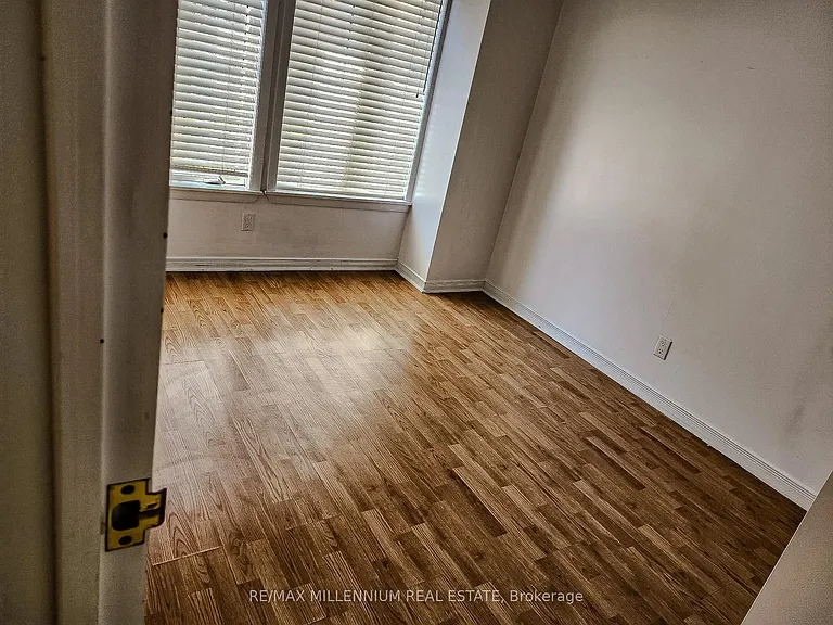 46 Western Battery Rd #837 — Photo 19