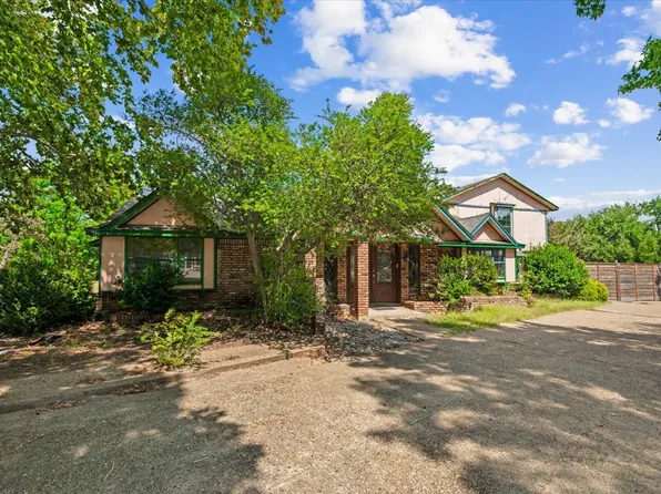 135 E Pleasant Run Rd, Cedar Hill, TX 75104