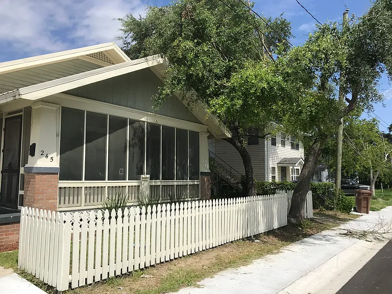 245 Reynoir St — Photo 26